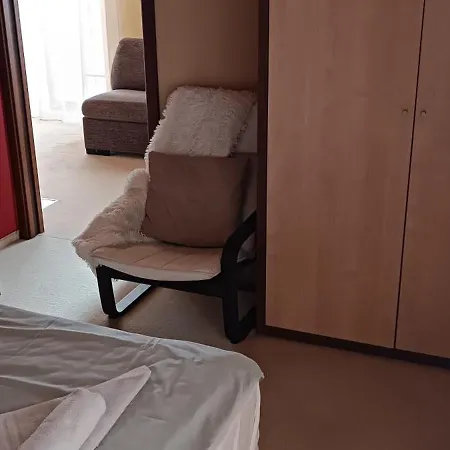 Apartment I 306